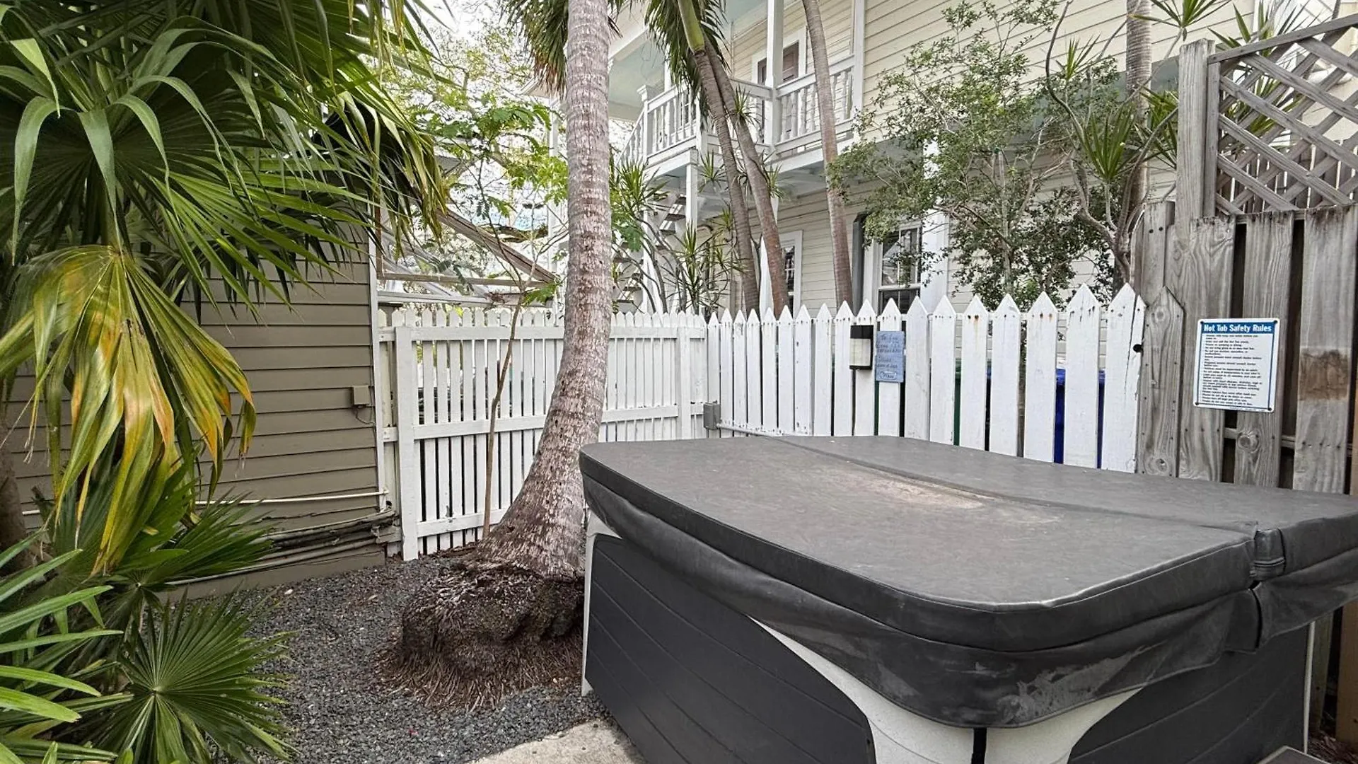 Southernmost Sanctuary All Key West Holiday home